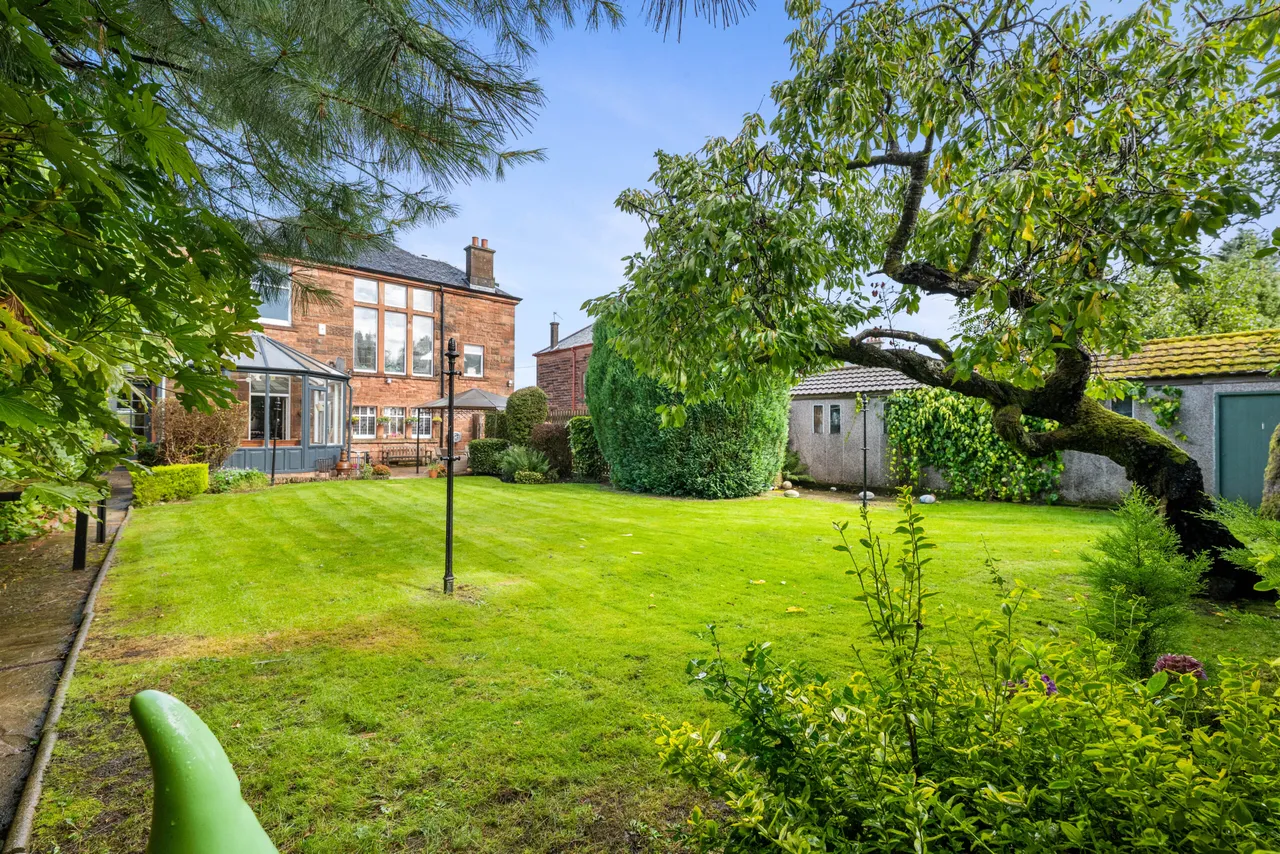 Rowan Road, Dumbreck, G41, photo 27