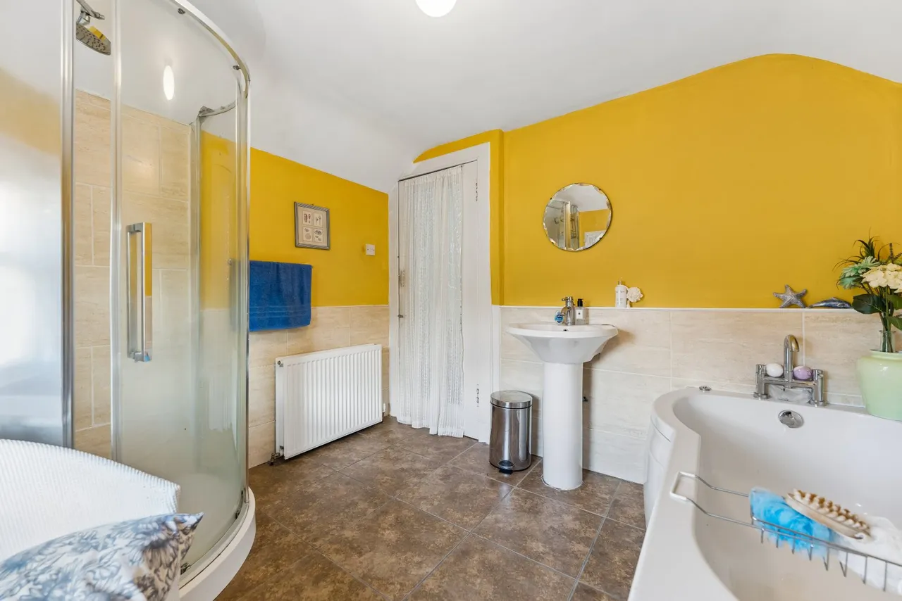 Caldercuilt Road, Elgin Cottage, G20, photo 32