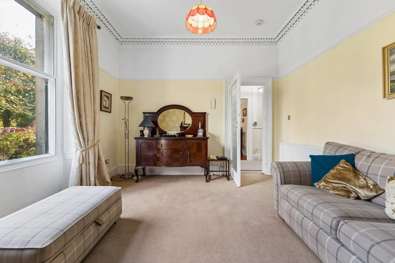 Caldercuilt Road, Elgin Cottage, G20, photo 8