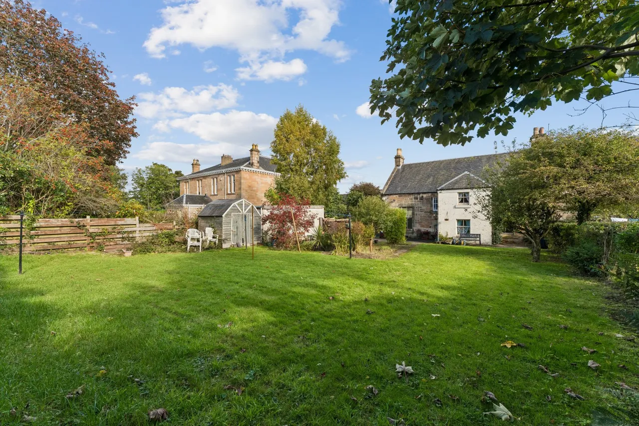Caldercuilt Road, Elgin Cottage, G20, photo 33