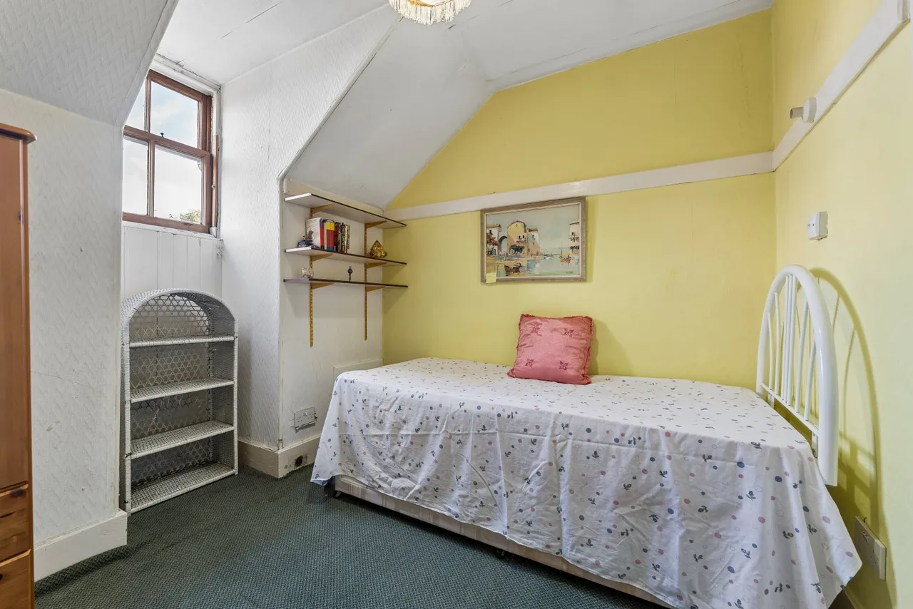 Caldercuilt Road, Elgin Cottage, G20, photo 20