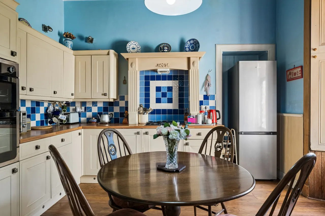 Caldercuilt Road, Elgin Cottage, G20, photo 11