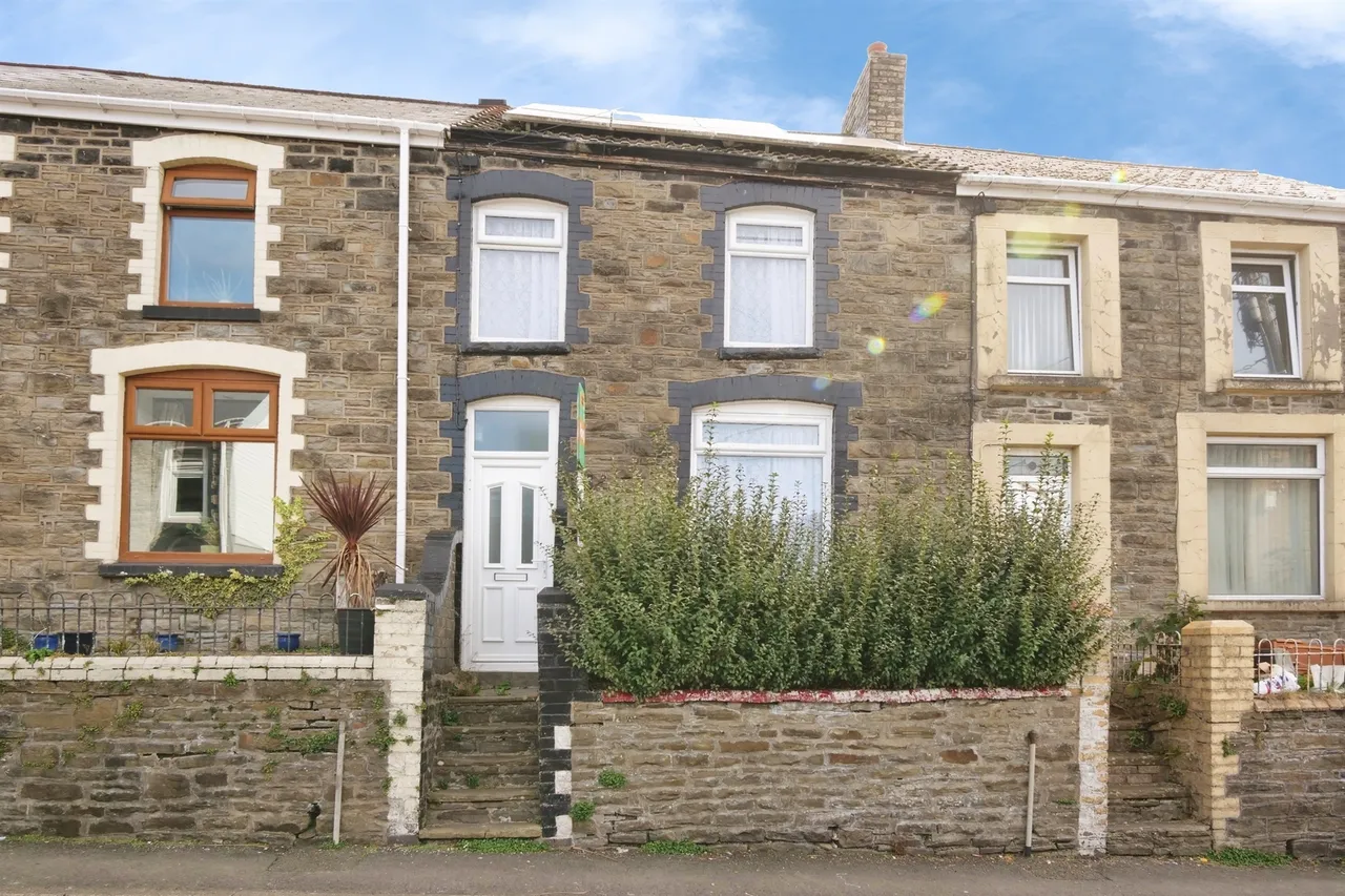 3 bed house for sale, Powell Street, Abertillery, NP13