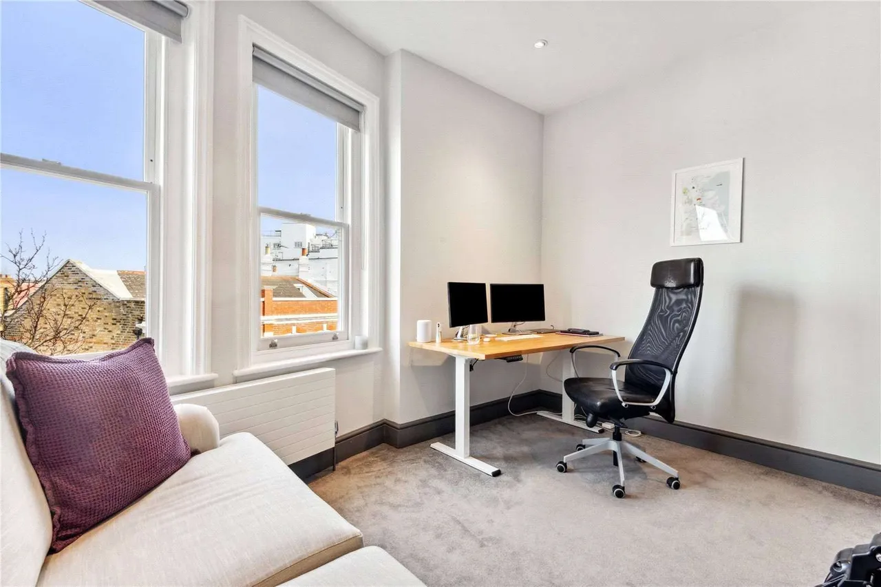 Barnes High Street, Barnes, London, SW13 9LN, photo 10