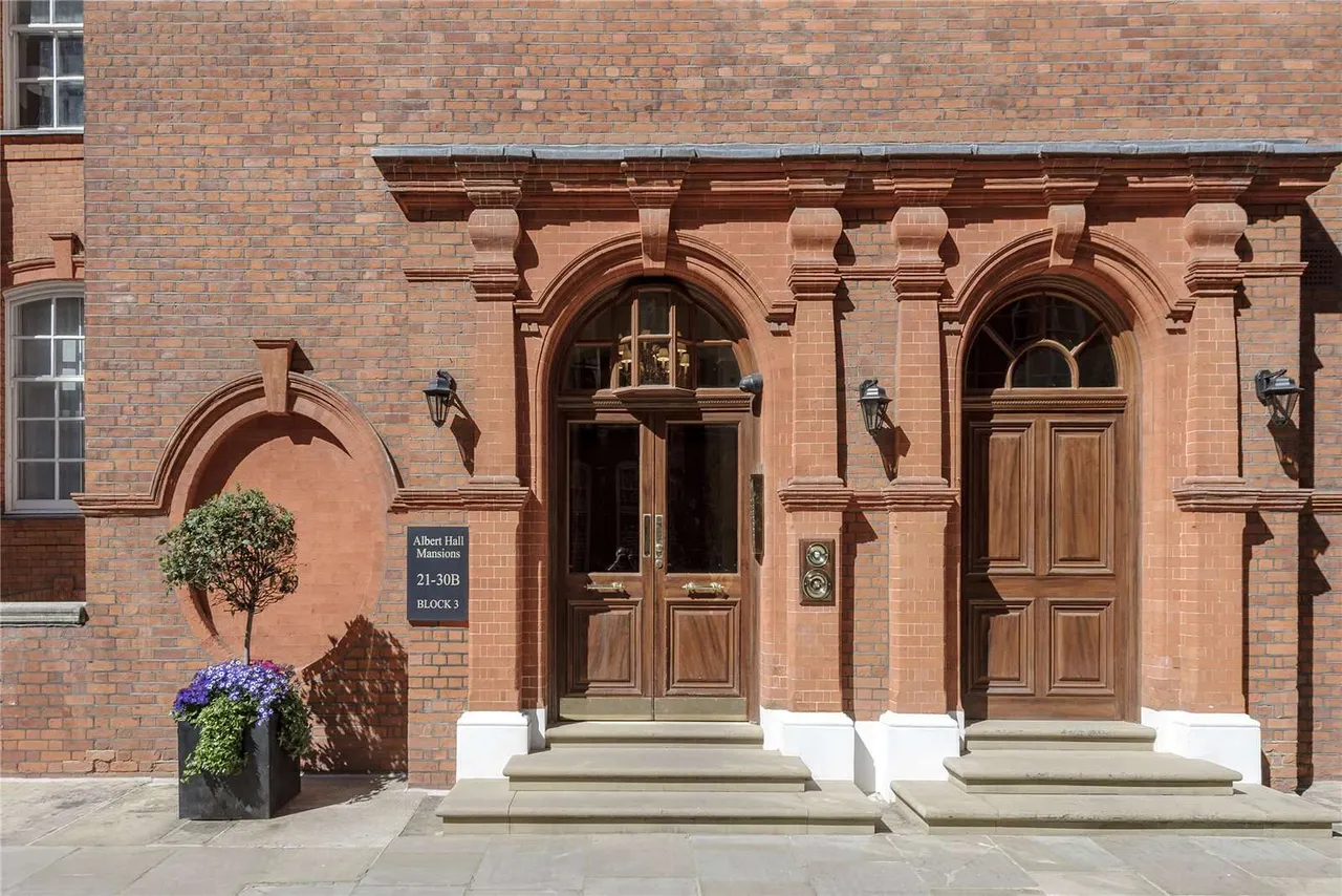 Albert Hall Mansions, London, SW7, photo 31