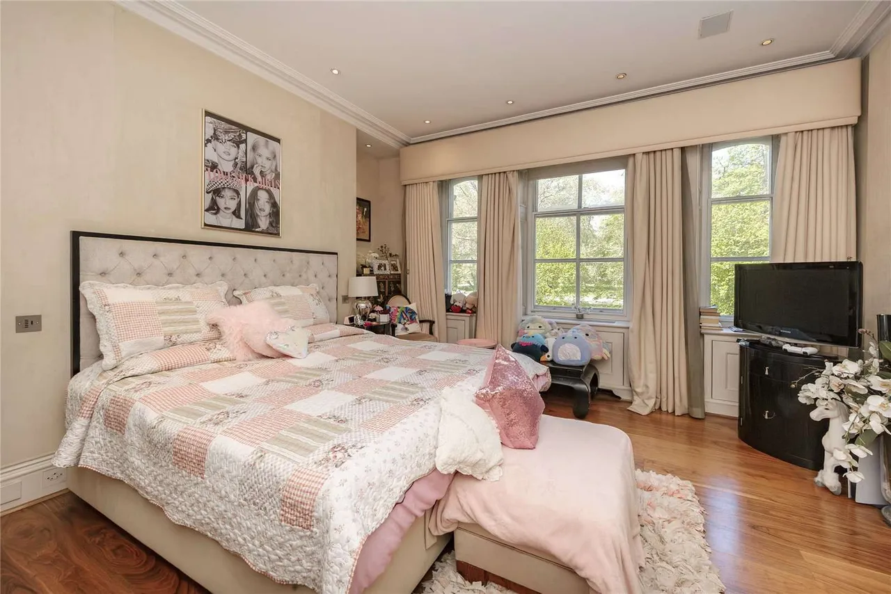 Albert Hall Mansions, London, SW7, photo 24