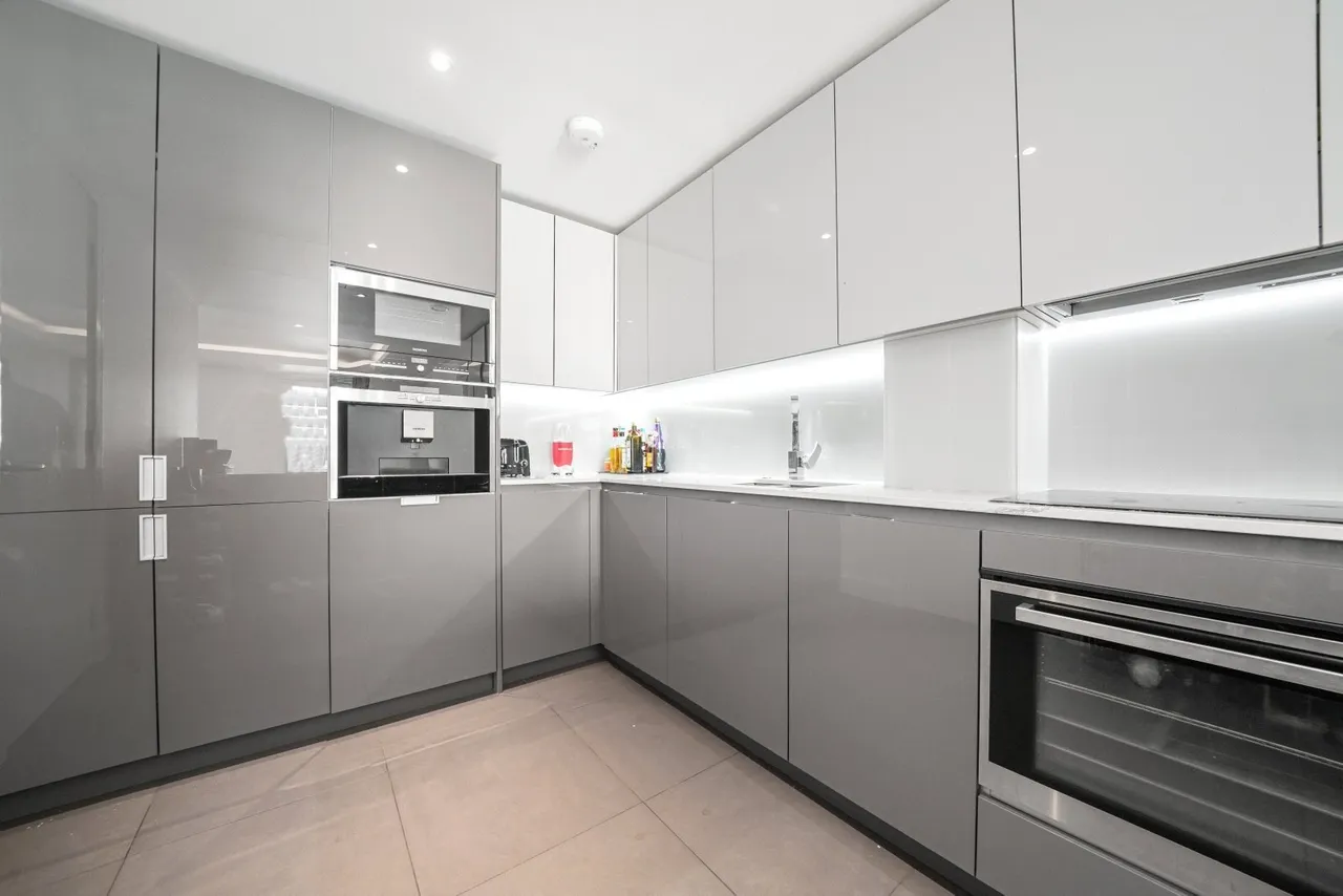 Juniper Drive, Wandsworth, SW18, photo 2