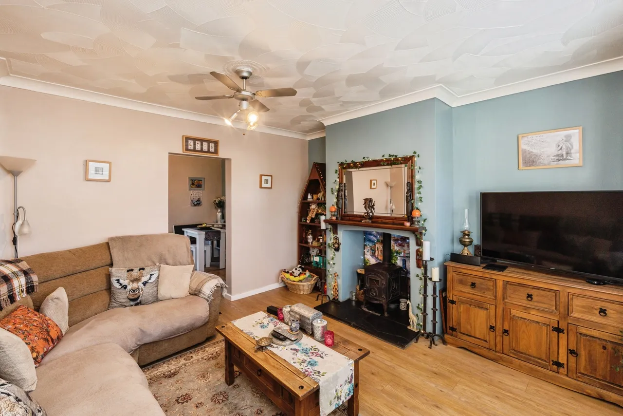 Leach Lane, St. Helens, WA9, photo 5