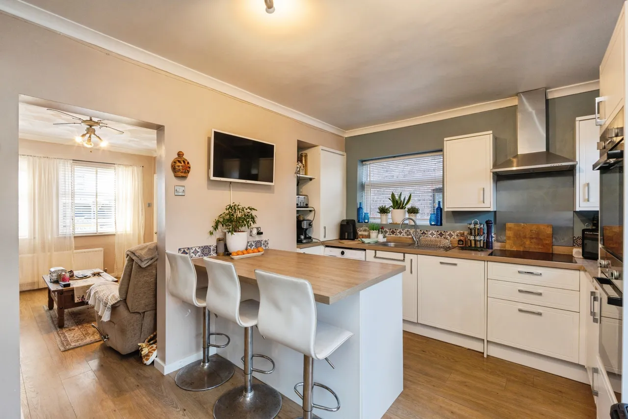 Leach Lane, St. Helens, WA9, photo 6
