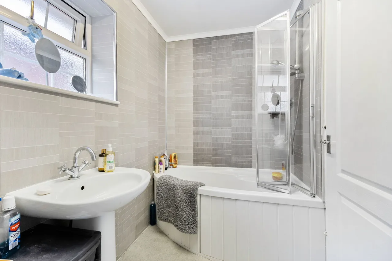 Barleycorn Close, Wakefield, WF1, photo 16