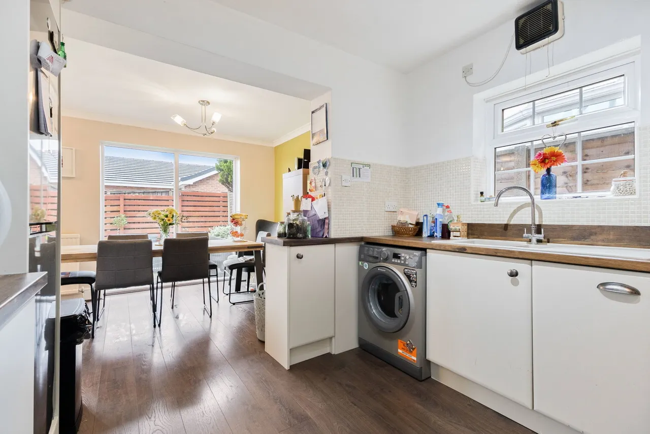 Barleycorn Close, Wakefield, WF1, photo 3