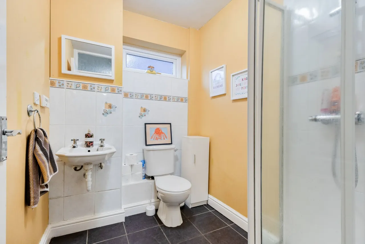 Barleycorn Close, Wakefield, WF1, photo 9
