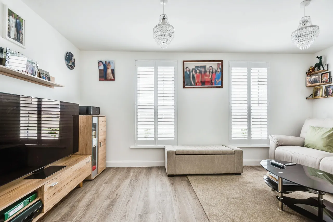 Scott Way, Swindon, SN1, photo 4
