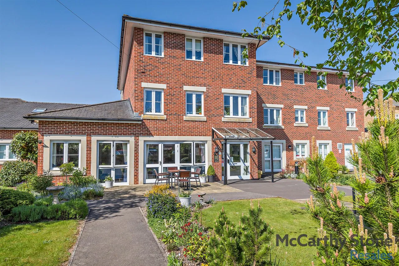 George Street, Warminster, BA12, photo 17