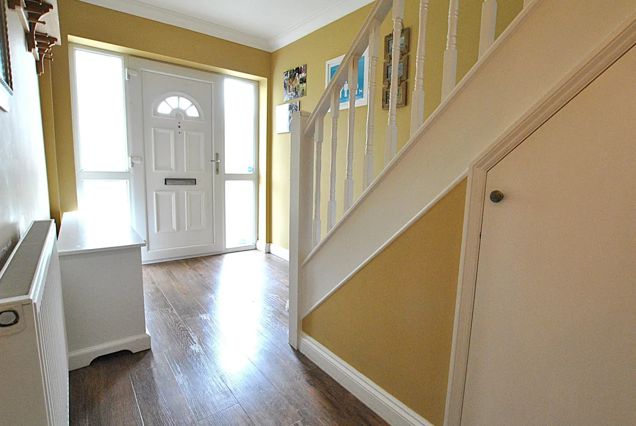 Barton Drive, Kedington, CB9, photo 4