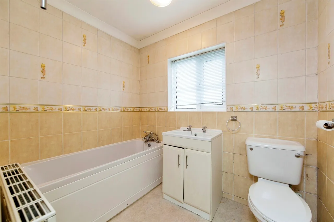 Thurnscoe Road, Bolton-Upon-Dearne, S63, photo 14