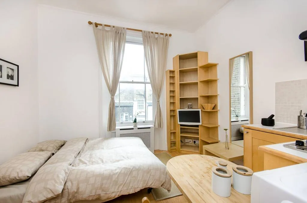 property to rent, Belgrave Road, Pimlico, SW1V
