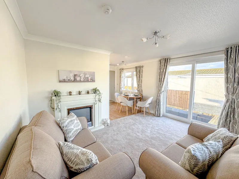 Weybridge Park Estate Weybridge Road, Addlestone KT15 2RF, photo 5