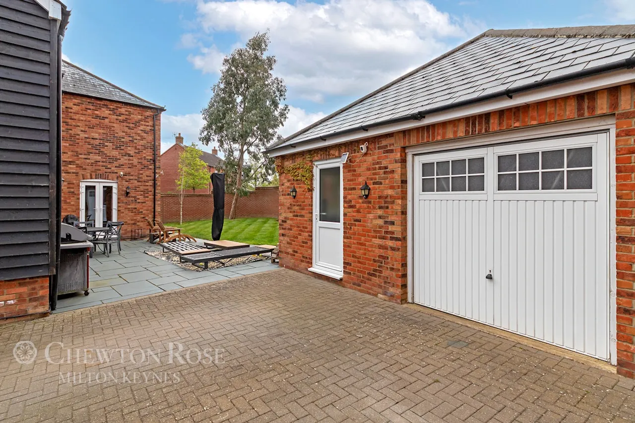 School Lane, Hartwell, photo 31