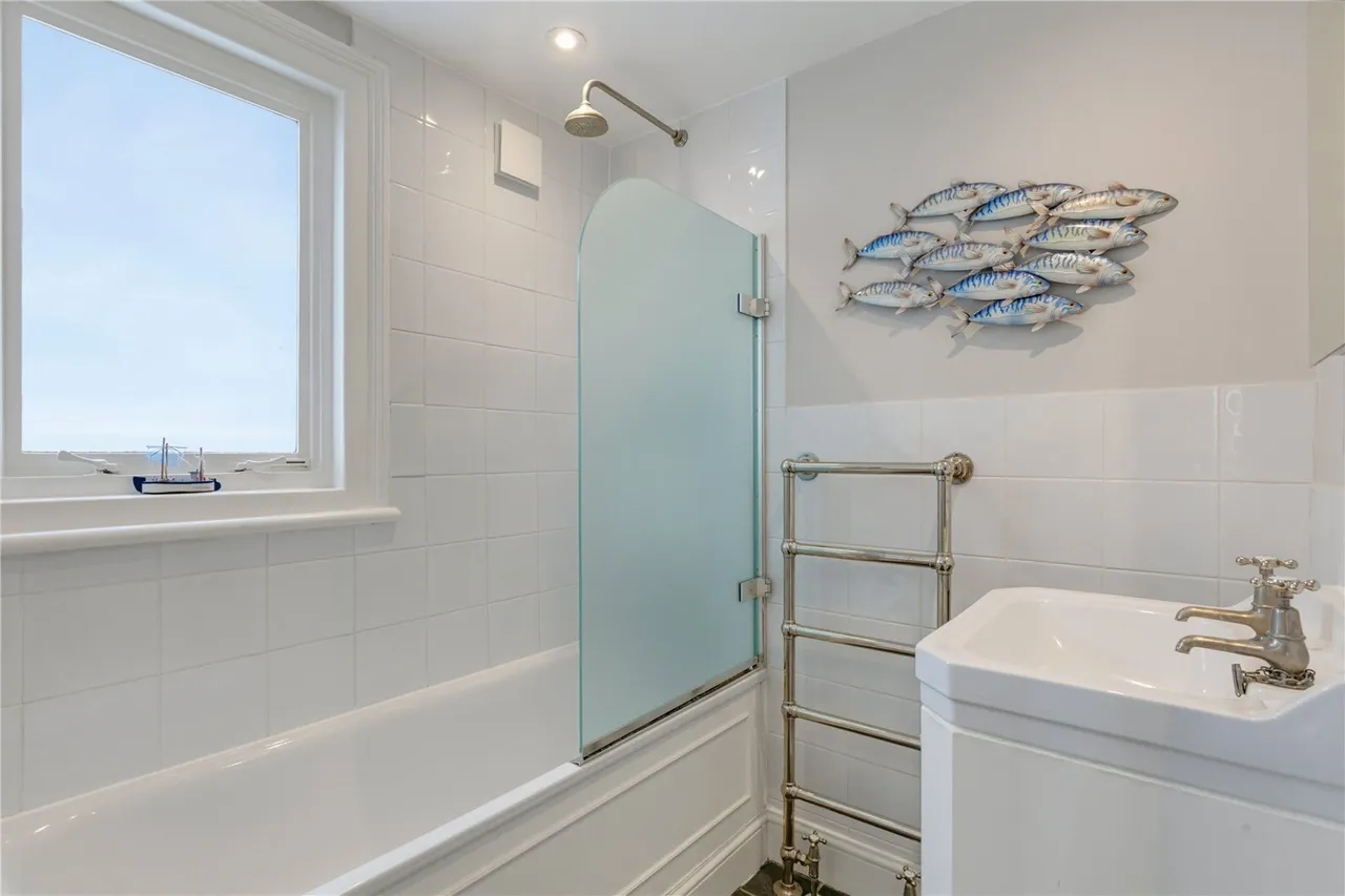 Stormont Road, London, SW11, photo 9