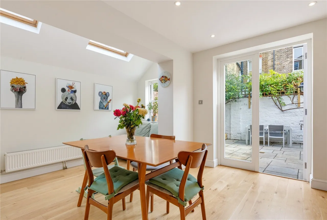 Stormont Road, London, SW11, photo 4