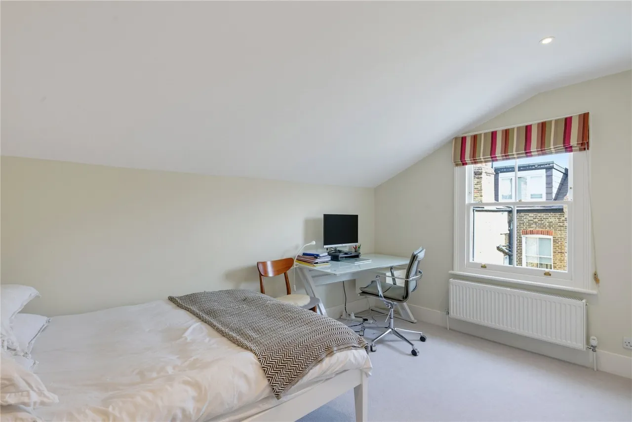 Stormont Road, London, SW11, photo 15