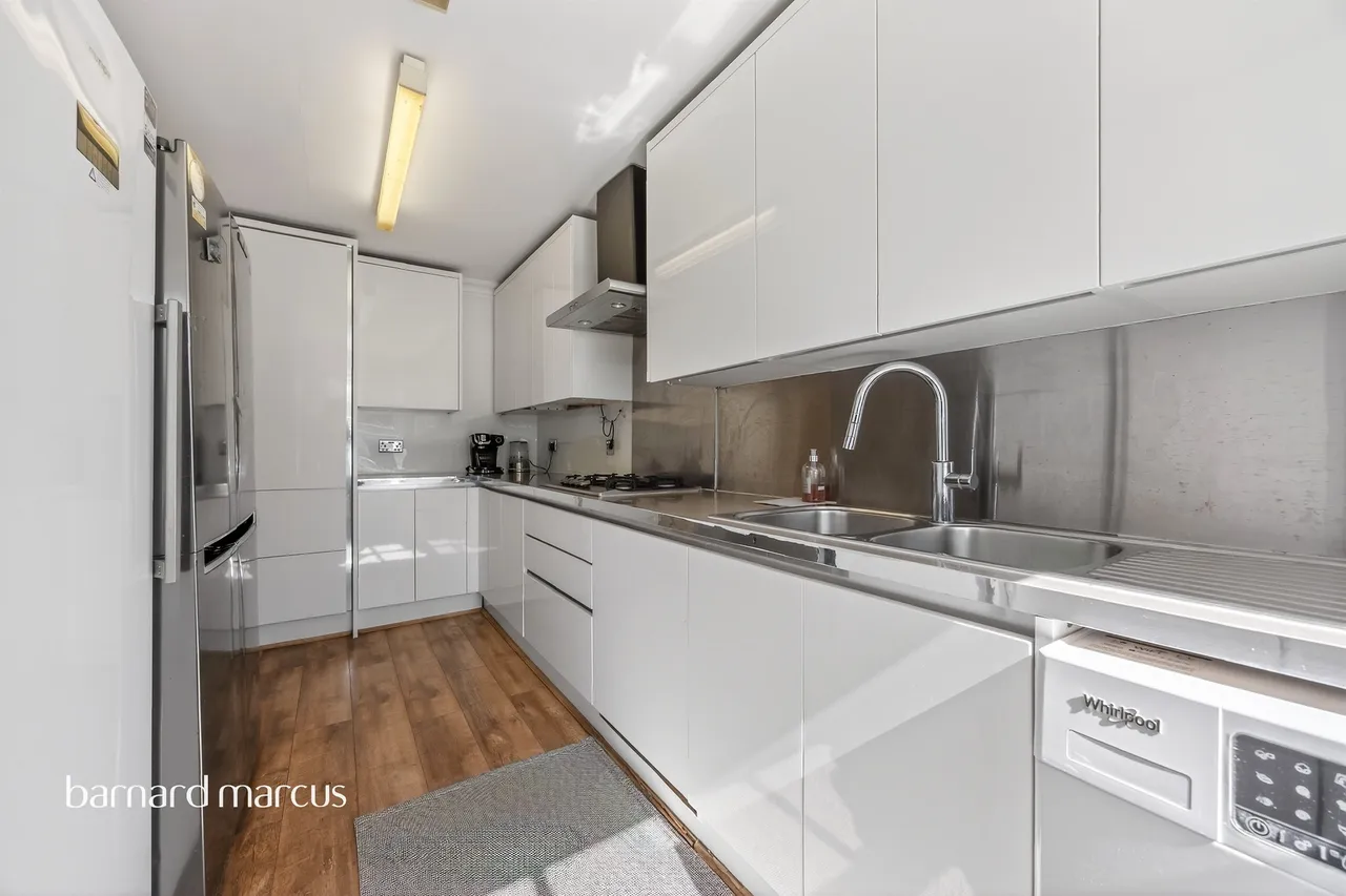 Sycamore Close, South Croydon, photo 11