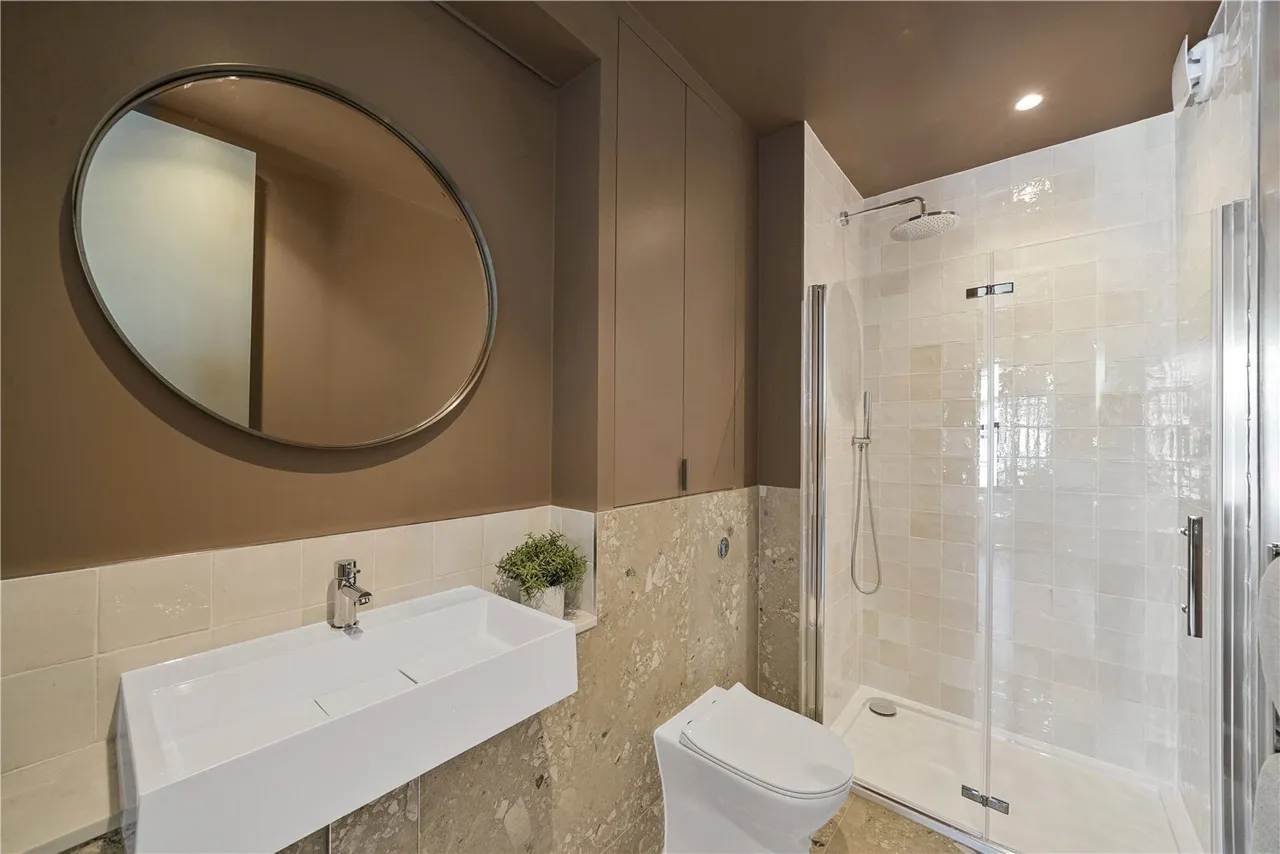 Morrish Road, London, SW2, photo 6