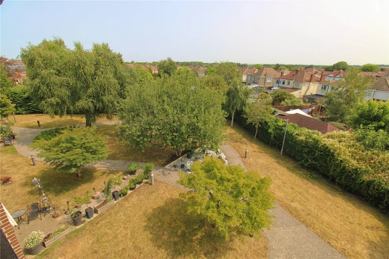 Trowbridge, Wiltshire, photo 10