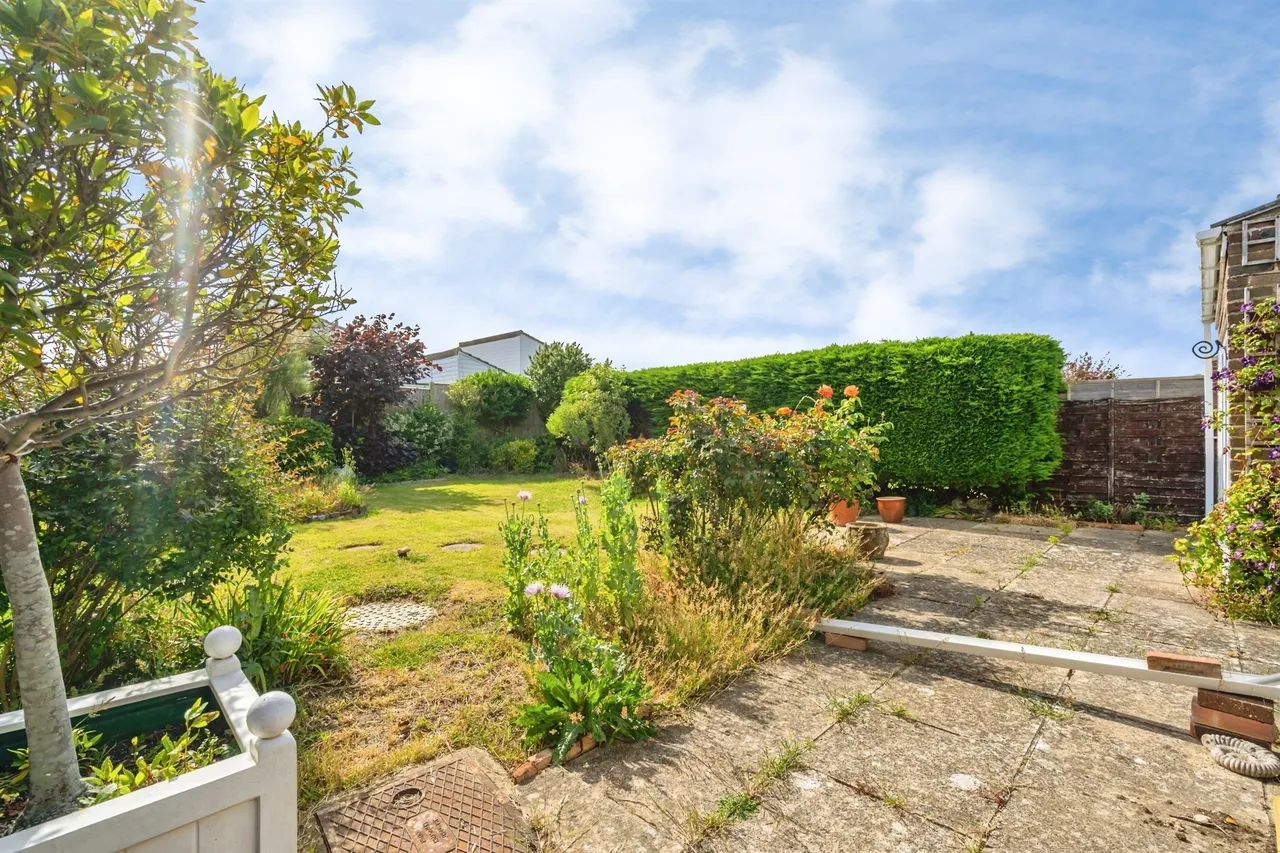 Durham Close, Bognor Regis, PO21, photo 13