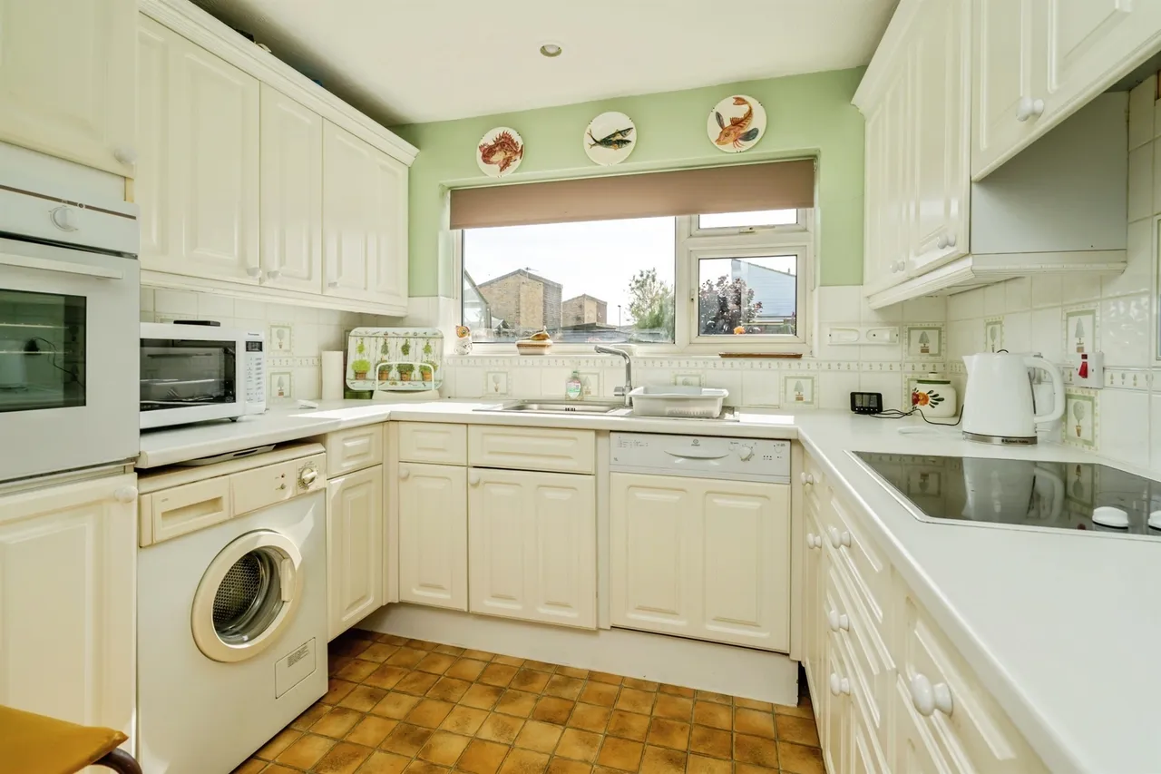 Durham Close, Bognor Regis, PO21, photo 5
