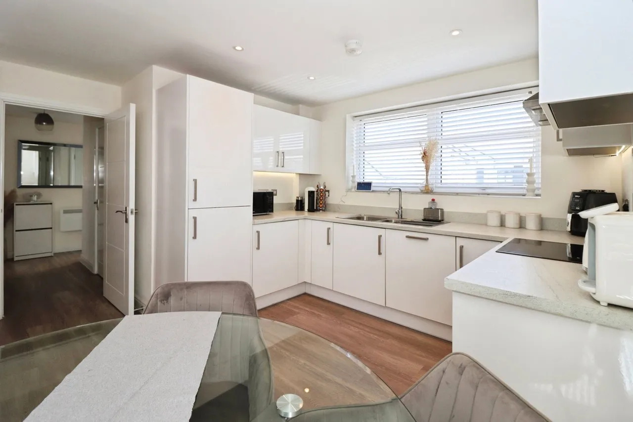 Brick Hill Way, BRISTOL, Avon, BS34, photo 8
