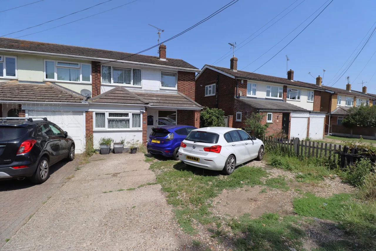 4 bed house for sale — Lower Road, Hullbridge, Hockley, Essex, SS5 6BD