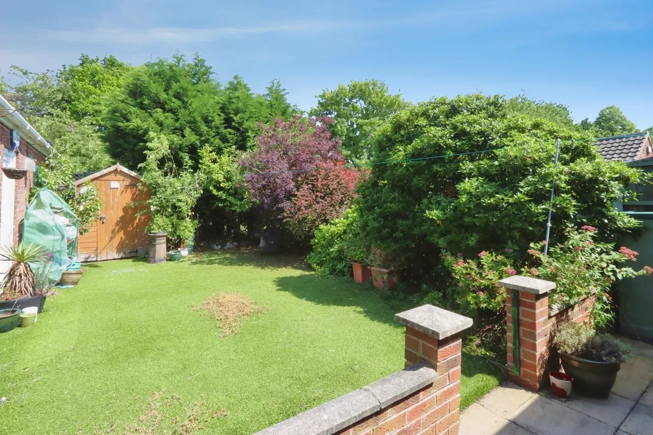 Nathan Drive, Waterthorpe, Sheffield, S20, photo 14