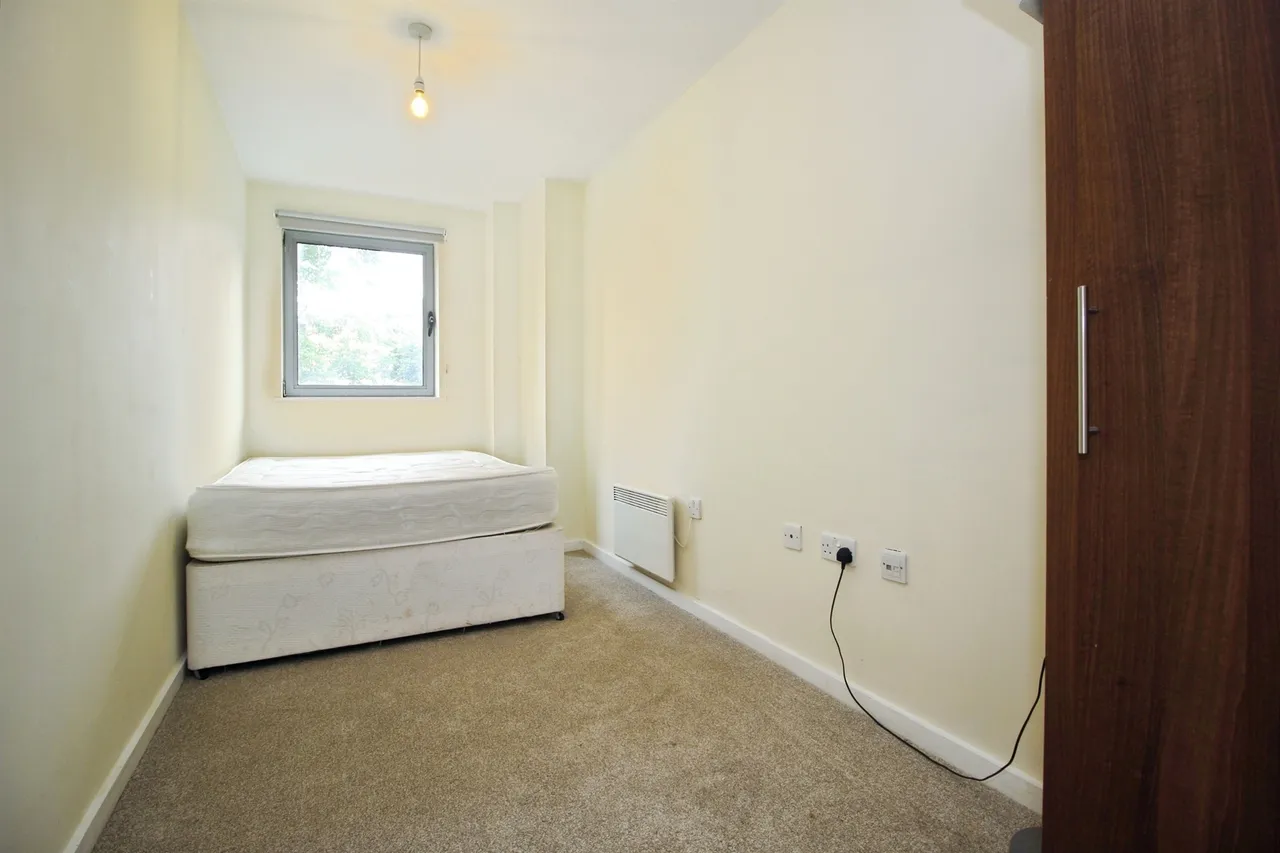 Gotts Road, Leeds, photo 6