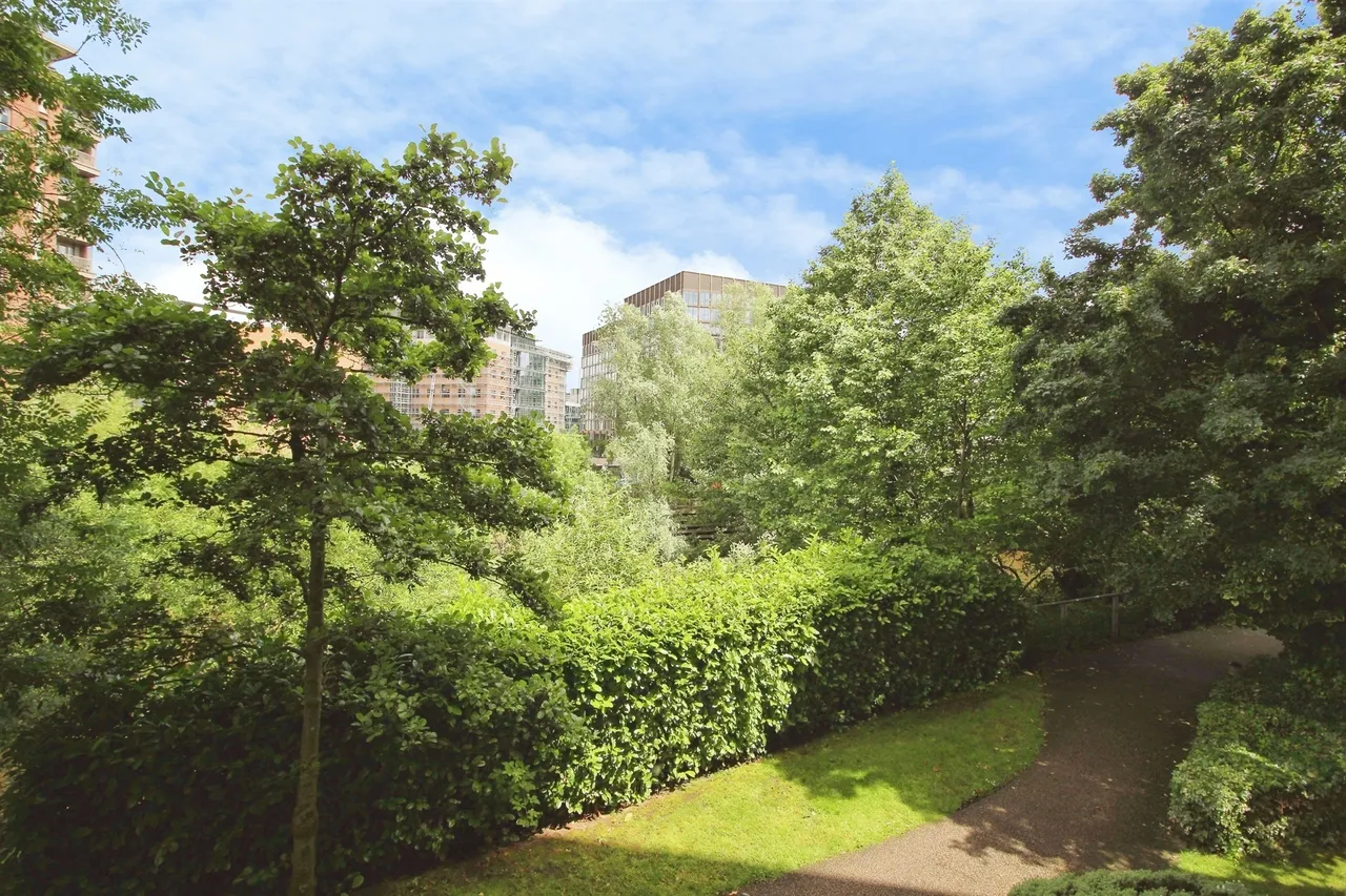 Gotts Road, Leeds, photo 11