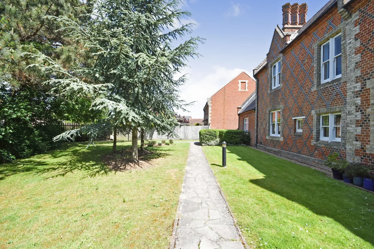 Grey Lady Place, Billericay, CM11, photo 2