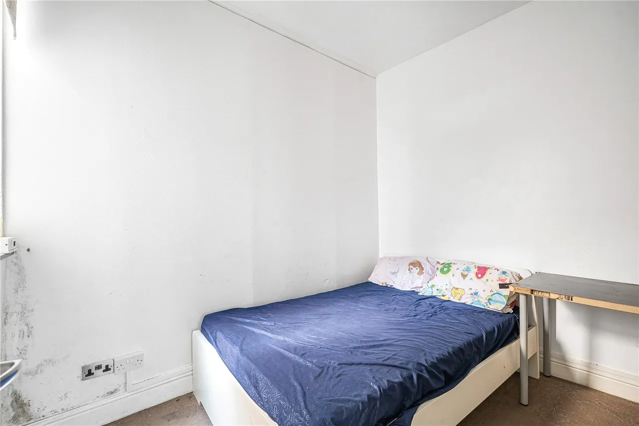 Ellesmere Road, London, W4, photo 15