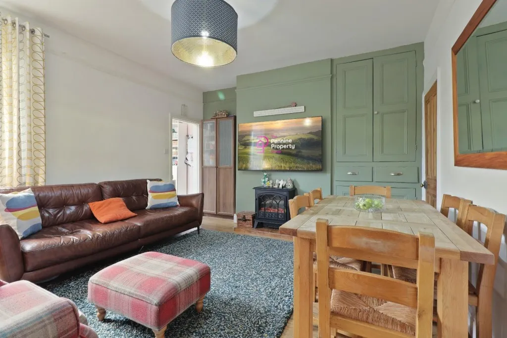 Pye Avenue, Mapplewell, photo 6