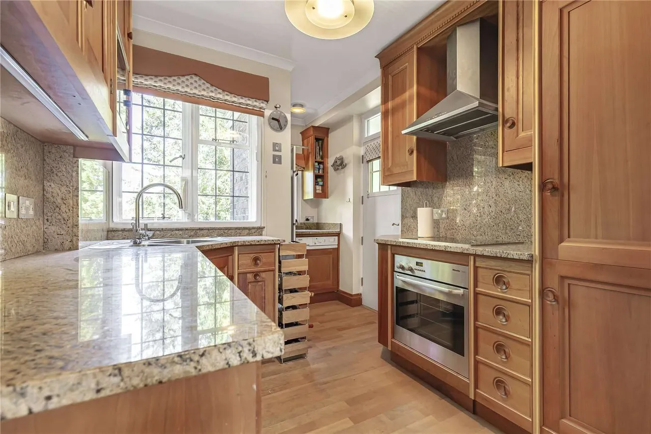 Friars Lane, Richmond, TW9 1NT, photo 9