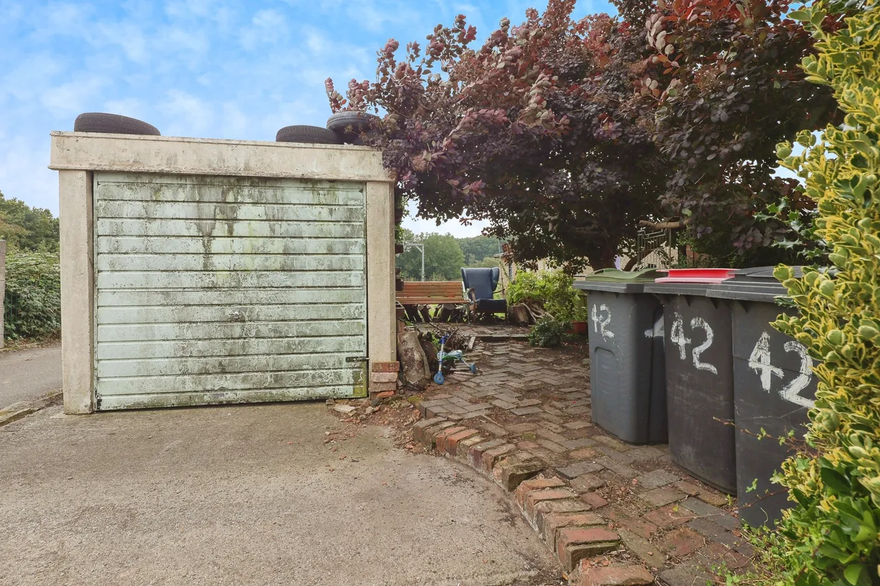 Ridge Lane, Oldbury, Nuneaton, Warwickshire, CV10, photo 15