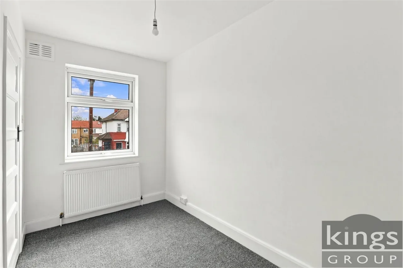 Glenloch Road, Enfield, photo 20