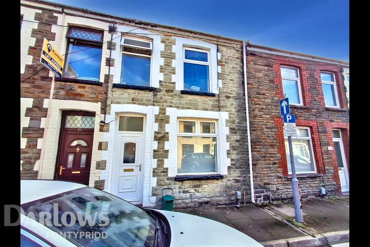 2 bed house for sale, King Street, Pontypridd