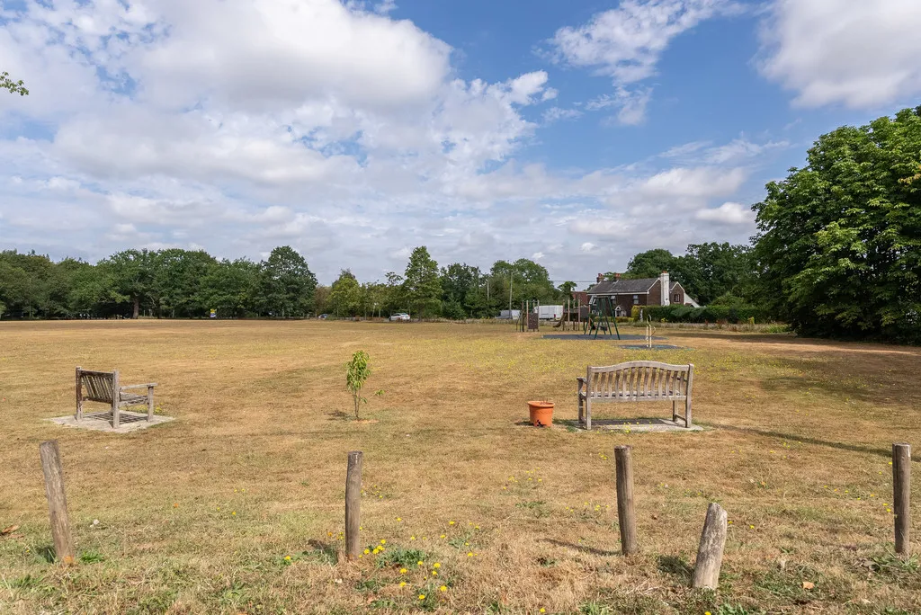 Horsham Road, Beare Green, RH5, photo 22
