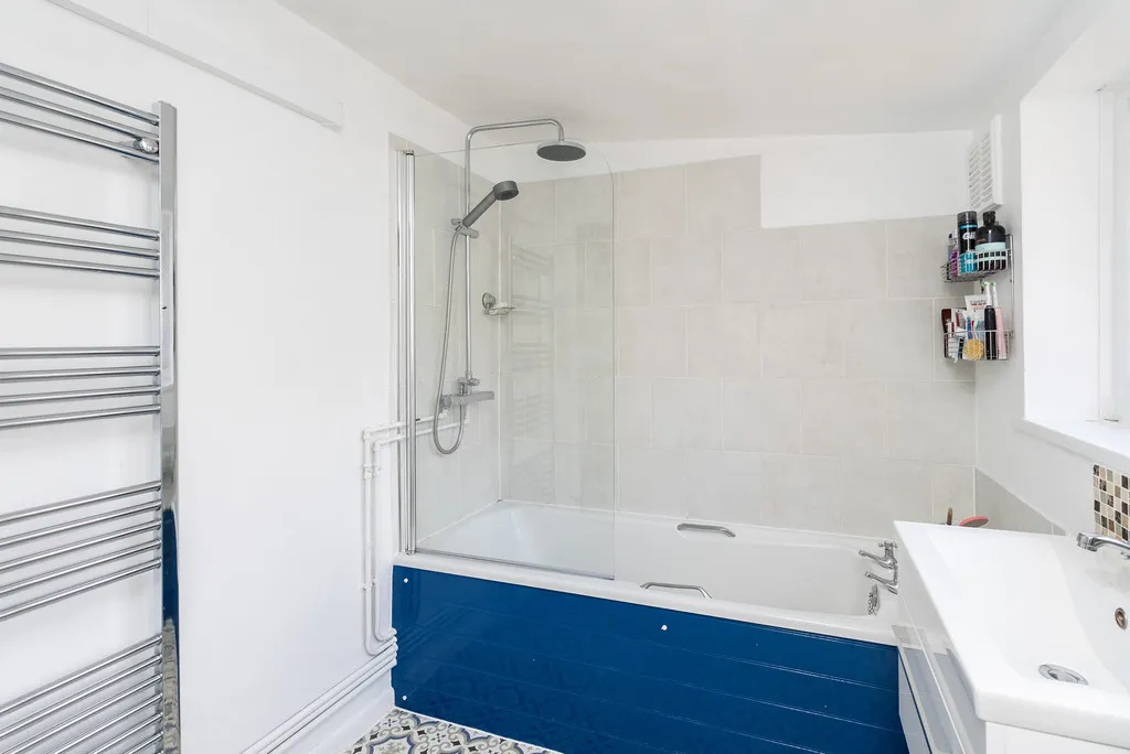Horsham Road, Beare Green, RH5, photo 6