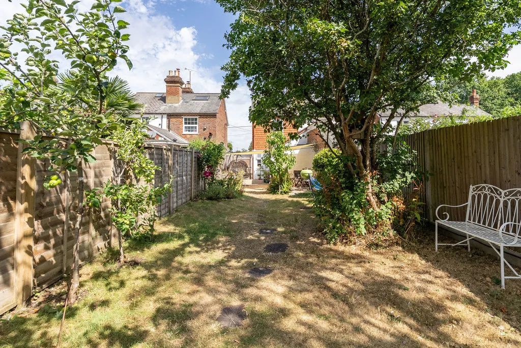 Horsham Road, Beare Green, RH5, photo 19