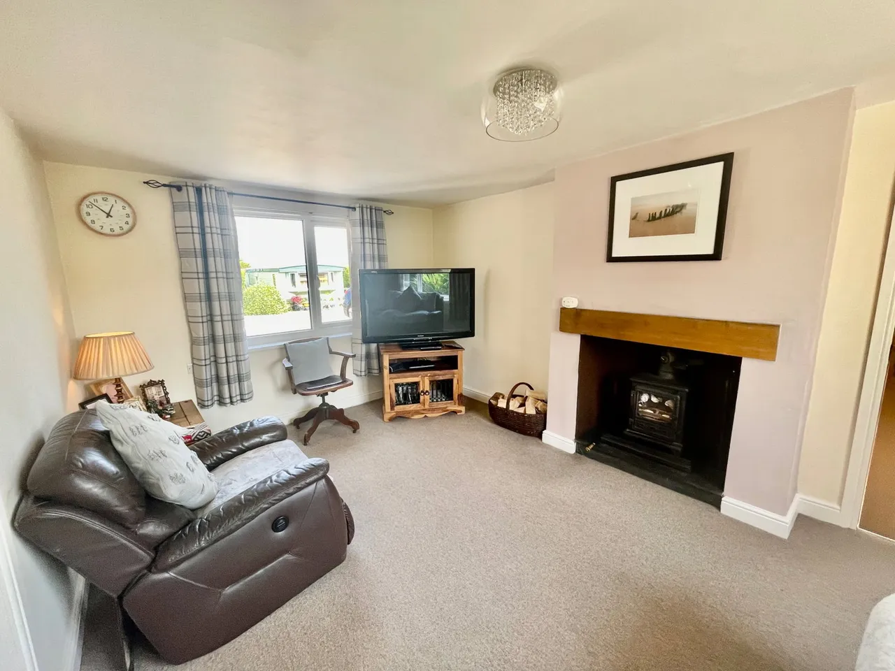 Bodorgan, LL62, photo 64