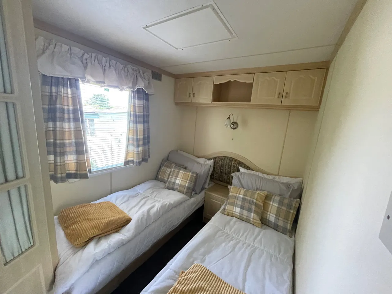 Bodorgan, LL62, photo 43