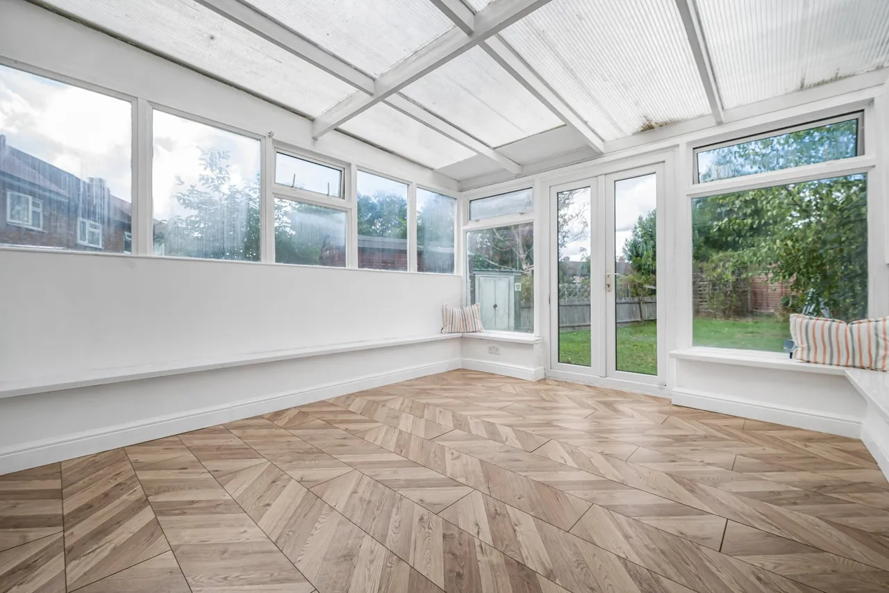 Cuff Crescent, Eltham, photo 11