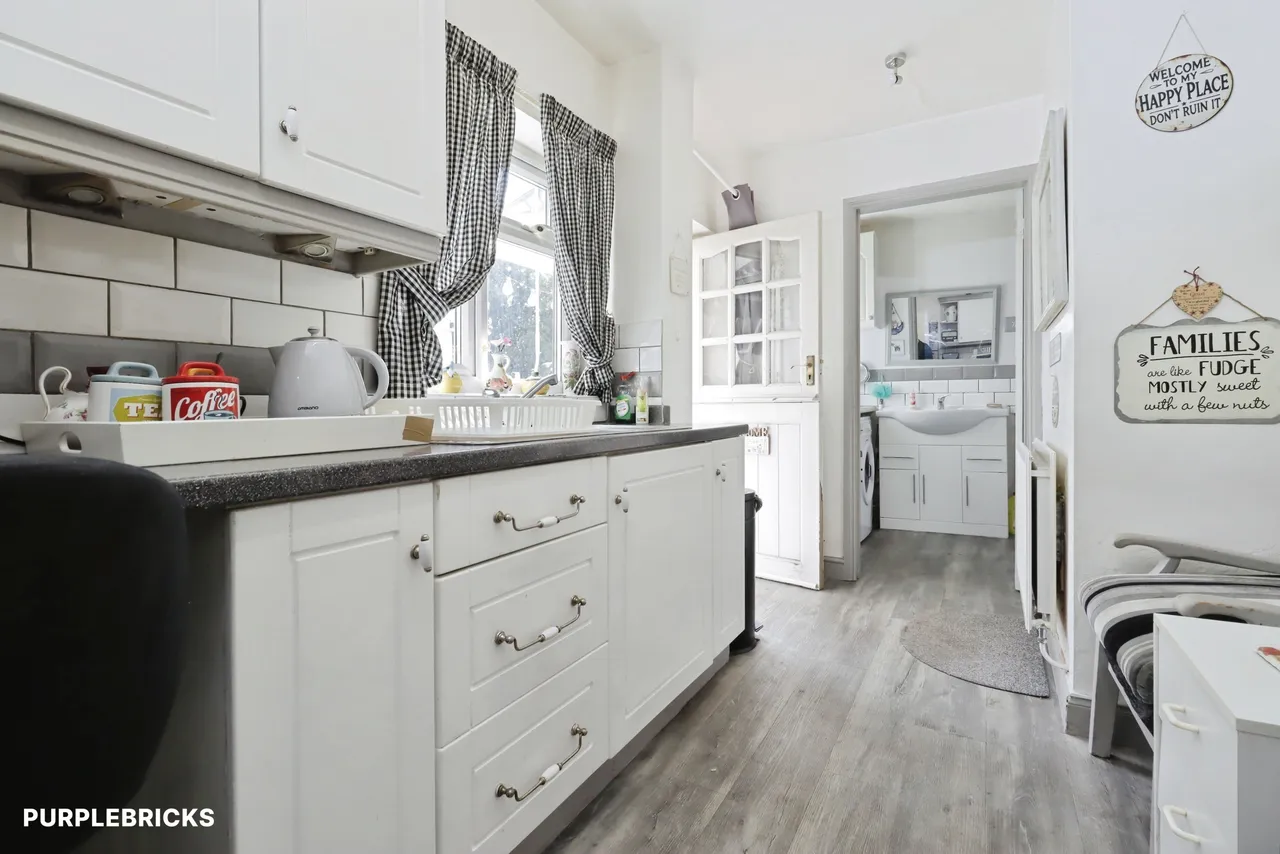 Bridgnorth Road, Bridgnorth, WV16, photo 12
